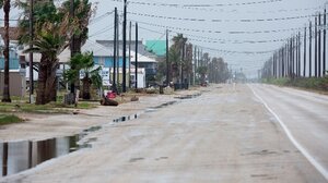 Η τροπική καταιγίδα Μπέριλ πλήττει το Τέξας - Τουλάχιστον 1 νεκρός και 2 εκατ. νοικοκυριά χωρίς ρεύμα