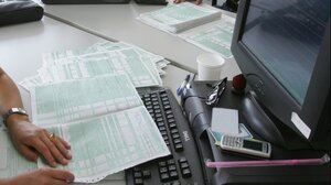 ΑΑΔΕ: Έρχονται τα αυτόματα πρόστιμα στο κινητό τον Οκτώβριο