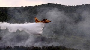 Θεσσαλονίκη: Οριοθετημένη, μετά από μεγάλη επιχείρηση, η πυρκαγιά στον Νέο Μαρμαρά Χαλκιδικής