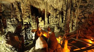 Νέες καταγγελίες Στεφανάκη με φόντο το Δικταίον Άντρον