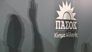 Δημοσκόπηση MRB: Την καλύτερη προεκλογική εκστρατεία έκανε ο Ανδρουλάκης