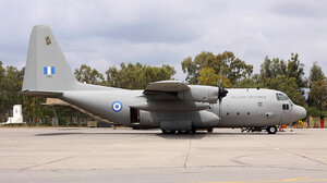 Η Ελλάδα θα διαθέσει C-130 για τον απεγκλωβισμό υπηκόων της Κύπρου από τον Λίβανο