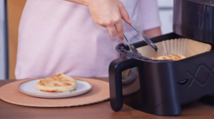 Τρομακτική ανακάλυψη: Τα air fryer μας κατασκοπεύουν 