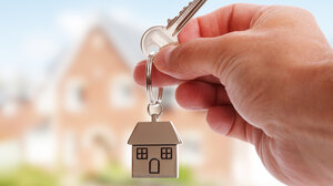 Airbnb: Τι αλλάζει το Υπουργείο Τουρισμού