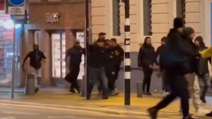 Άγριο ξύλο σε ισραηλινούς φιλάθλους στο Άμστερνταμ - Ομάδα διάσωσης στέλνει ο Νετανιάχου!