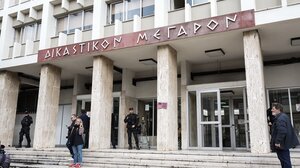 Γυναικοκτονία στο Αγρίνιο: Απολογείται ο 30χρονος δολοφόνος της Δώρας