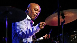 Πέθανε ο θρυλικός ντράμερ της τζαζ Roy Haynes