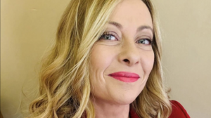 Μελόνι: «Δεν έχω ιδιαίτερα συνδικαλιστικά δικαιώματα και εργάζομαι»