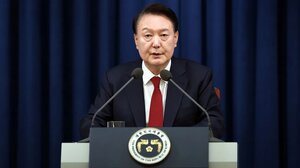 Νότια Κορέα: Εισαγγελείς κατέθεσαν αίτημα για την προφυλάκιση του πρώην προέδρου Γιουν