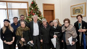 Ευχές, κάλαντα και μαντινάδες στον Περιφερειάρχη για την πρωτοχρονιά