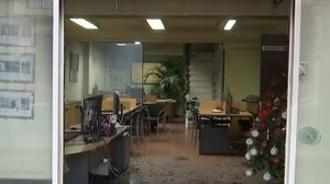 Δύο εμπρηστικές επιθέσεις σε Κολωνό και Θησείο – Αναζητούνται οι δράστες