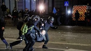 Γεωργία: Νέα νύχτα μαζικών διαδηλώσεων 