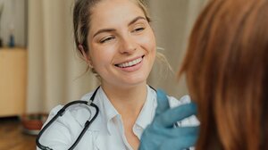 Ευγένεια: Η συμπεριφορά «κλειδί» για την ποιότητα στη φροντίδα υγείας