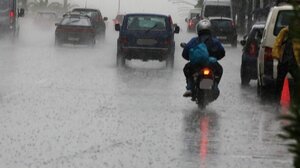 Προβλήματα στο οδικό δίκτυο Αχαΐας και Αιτωλοακαρνανίας λόγω βροχοπτώσεων και παγετού