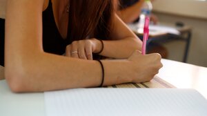 Φροντιστήριο Ορόσημο: Ποια είναι η κατάλληλη στιγμή για να αρχίσει η προετοιμασία των πανελλαδικών εξετάσεων