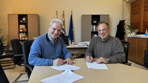 Μια νέα παιδική χαρά δημιουργείται στον Άγιο Μύρωνα 