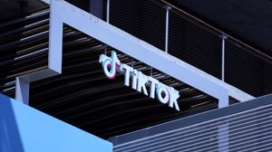 TikTok: Ένα δισεκατομμύριο χρήστες αλλά και συσσωρευμένες αντιπαραθέσεις