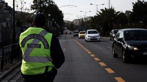 Αυξημένα μέτρα της Τροχαίας σε όλη την επικράτεια κατά την εορταστική περίοδο