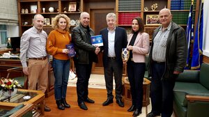 Συνάντηση Περιφερειάρχη με την Τοπική Διοίκηση Ηρακλείου της Διεθνούς Ένωσης Αστυνομικών