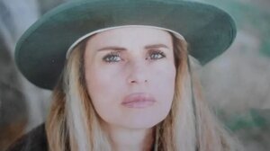 Νεκρές στα κρεβάτια τους βρέθηκαν η εικαστικός Λίμπερτι-Λέτη Πολύζου και η 44χρονη κόρη της 