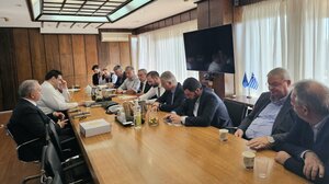 Συνάντηση εργασίας της ΕΝΠΕ με τους υπουργούς Λιβάνιο και Παπαθανάση