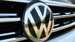 Η Volkswagen παρέδωσε το 2024 περίπου 4,8 εκατομμύρια οχήματα παγκοσμίως
