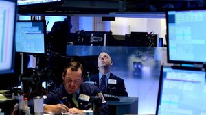 Καθησυχαστικές για τις διεθνείς αγορές οι πρώτες κινήσεις Τραμπ