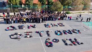 «Δεν έχω οξυγόνο»: Το μήνυμα των μαθητών του 6ου Γυμνασίου Ηρακλείου