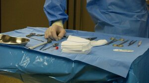  Δωρεάν απογευματινά χειρουργεία: Πόσα έχουν γίνει, τι "φρενάρει" τη διαδικασία