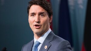 Ο Τζάστιν Τριντό υπόσχεται "σθεναρή" απάντηση στους δασμούς των ΗΠΑ