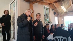 Έκοψαν την πρωτοχρονιάτικη πίτα τους οι εργαζόμενοι του Ο.Α.Κ 