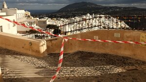 Ολοκληρώθηκαν οι αυτοψίες στα κτίρια των σχολικών μονάδων Σαντορίνης και Αμοργού    