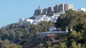 Δικαστική «βόμβα»: Το Δημόσιο κερδίζει ακίνητο-φιλέτο από τη Μονή Πάτμου