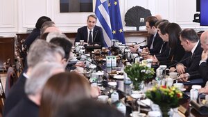  Ο ανασχηματισμός ανακοινώνεται τις επόμενες ώρες – Ο ρόλος Χατζηδάκη και η επιστροφή Παπασταύρου, Σκρέκα και Πλεύρη