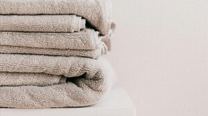 Aπίστευτο: Η σιχαμερή συνήθεια που έχει ο ένας στους τέσσερις μέσα στο ντους