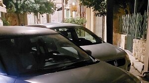 Παγίδες για πεζούς και οδηγούς τα σταθμευμένα οχήματα!