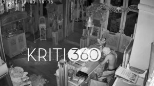 Ημίγυμνος μασκοφόρος διέρρηξε ναό στα Χανιά και άρπαξε τα λεφτά από το παγκάρι! Δείτε βίντεο