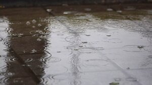 Νέο έκτακτο δελτίο καιρού από την ΕΜΥ: Θυελλώδεις άνεμοι, ισχυρές βροχές και αφρικανική σκόνη