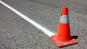 Κυκλοφοριακές ρυθμίσεις στη λεωφόρο Ικάρου, λόγω εργασιών κατεδάφισης κτιρίου