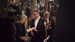 Τήνος: Στην περιφορά του Επιταφίου ο Κ. Μητσοτάκης