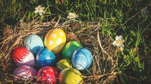 ΕΟΔΥ: Οδηγίες για ασφαλή κατανάλωση τροφίμων στο πασχαλινό τραπέζι