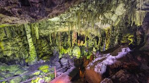 Έπεσαν οι υπογραφές για τα έργα ανάπλασης εντός του Δικταίου Άντρου