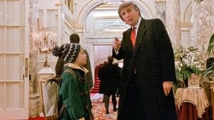 Ο σκηνοθέτης του «Μόνος στο Σπίτι 2» φοβάται πως θα απελαθεί αν κόψει το cameo του Ντόναλντ Τραμπ