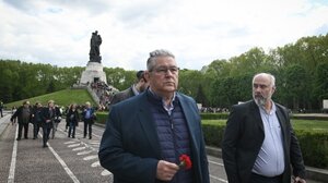 Κουτσούμπας στο Βερολίνο: 80 χρόνια από την Αντιφασιστική Νίκη των Λαών, κρατάμε τη φλόγα αναμμένη