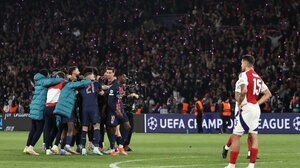 Σκηνές... χάους στο Παρίσι μετά την πρόκριση της Παρί Σεν Ζερμέν στον τελικό του Champions League