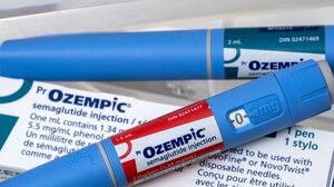 Τι είναι το "Ozempic Mouth", η νέα παρενέργεια για την οποία προειδοποιούν οι ειδικοί