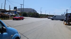 Μια κεντρική διασταύρωση - "καρμανιόλα"