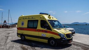 Παραλίγο τραγωδία σε παραλία της Αμμουδάρας