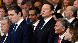 Επιβεβαίωσε ο Έλον Μασκ την αποχώρησή του από την κυβέρνηση Τραμπ