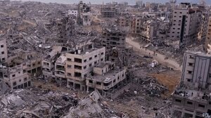 Φρίκη στη Γάζα: Αναζητούν φαγητό στα σκουπίδια